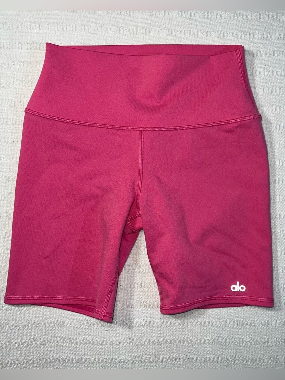 Alo Yoga Womens High Rise Airbrush Biker Short 7" Pink Small Athleisure Pilates